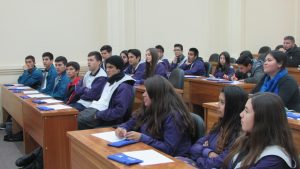 Alumnos del cuarto medio diferenciado matemático del Colegio San Antonio de Villa Alemana visitan el IMA PUCV