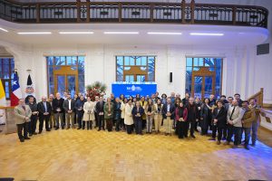 Magíster en Matemáticas y Magíster en Simulación Computacional son reconocidos en Ceremonia Anual de Compromiso con la Calidad PUCV