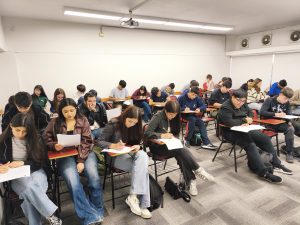 PUCV recibe a cerca de 700 estudiantes en la etapa de selección regional de la 38ª Olimpiada Nacional de Matemática