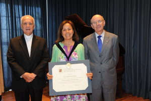 María Soledad Estrella es la primera graduada del Doctorado en Didáctica de la Matemática de la PUCV