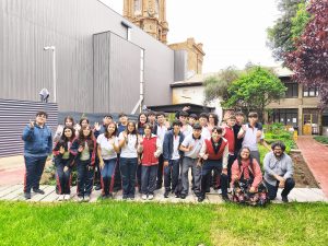 Estudiantes del Colegio San Antonio de Villa Alemana visitan el IMA PUCV
